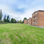 Ensuite Room In Nice Part Of Hull - Quick Central