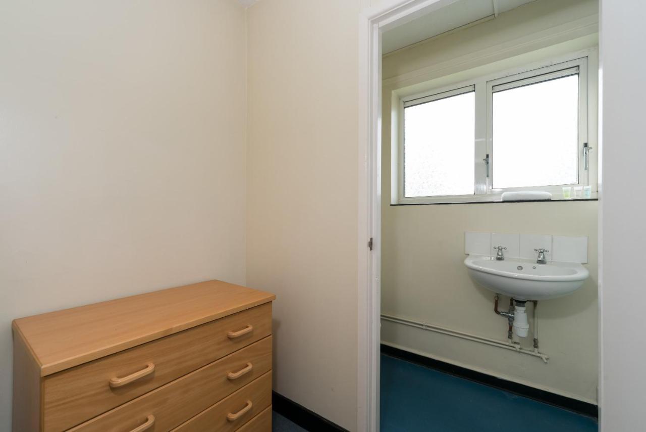 Ensuite In Nice Part Of Hull - Quick Central Kingston upon Hull